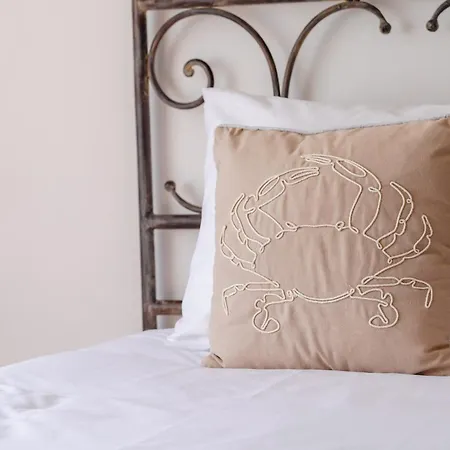 Charming With Private Pool By Lovelystay Αλμπουφέιρα