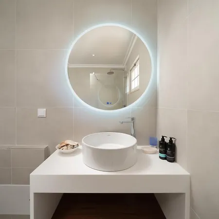 Charming With Private Pool By Lovelystay Βίλα