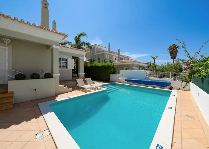 Charming With Private Pool By Lovelystay Villa