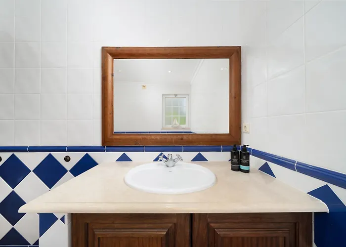 Charming With Private Pool By Lovelystay * Albufeira