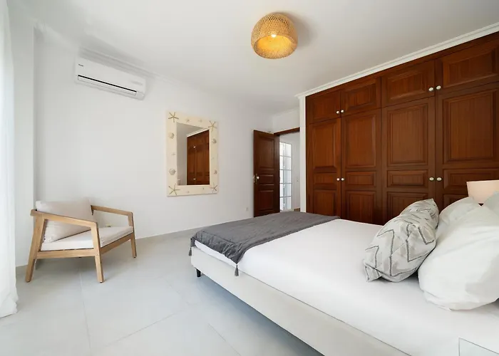Charming With Private Pool By Lovelystay Villa Albufeira