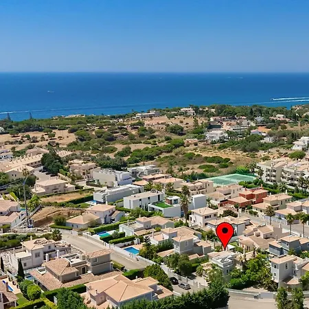 Willa Charming With Private Pool By Lovelystay