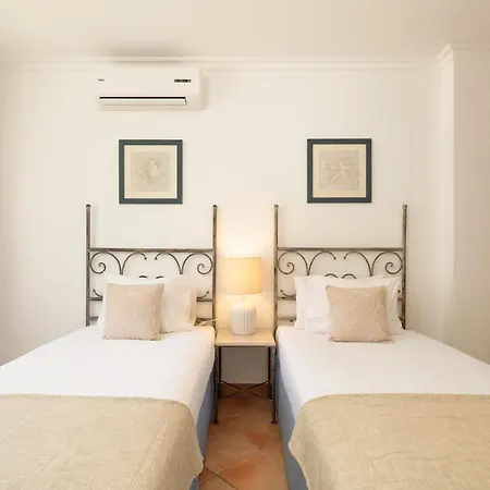 Charming With Private Pool By Lovelystay Albufeira