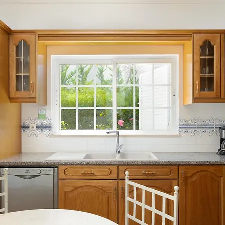 Charming With Private Pool By Lovelystay * Albufeira