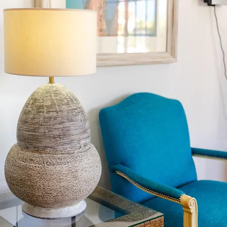 Charming With Private Pool By Lovelystay Willa *